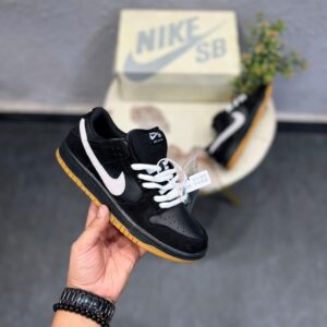 Sb Dunk Black Foggy Street Sneakers