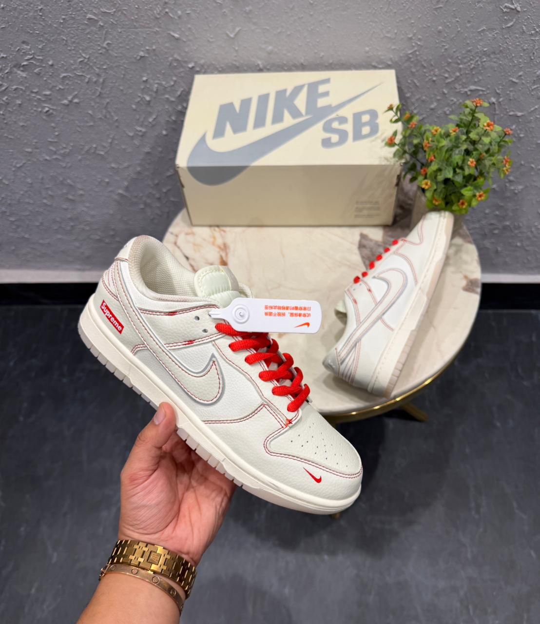 Sb Dunk Supreme White Red Radium Sneakers - Image 4